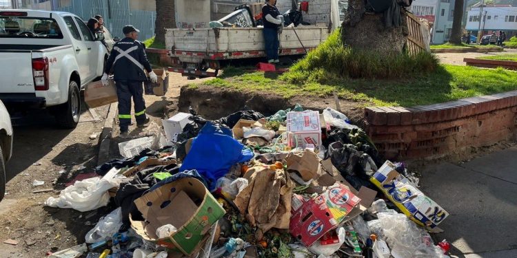 Buscarán identificar a responsables de basurales en Avenida Brasil