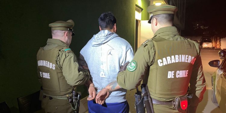 Carabineros detiene a sujeto que disparó a otro en disputa por toma en Villa Alemana