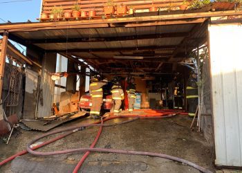 Dos casas resultan quemadas en incendio en Achupallas