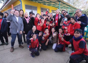 Viña del Mar: Inauguran obras de escuelas Salvador Allende y La Parva