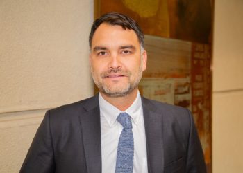 Presidente de la UDI descarta respaldar reforma tributaria del Gobierno