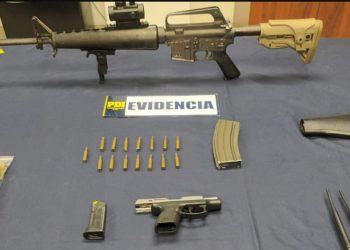 Detienen a sujeto con un fusil de guerra en su casa de Puente Alto