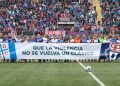 Denuncian que barristas de la U agredieron a jugadora de Universidad Católica