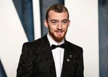 Actor de «Euphoria» fallece a los 25 años