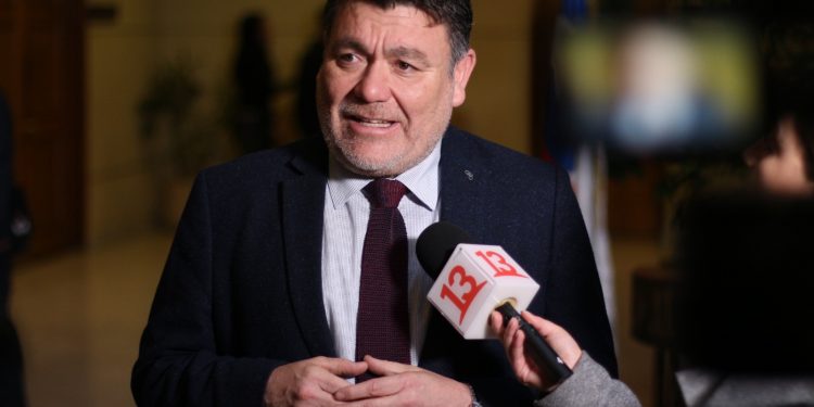 Diputado Venegas insiste en que la Ruta 60 CH necesita con urgencia una nueva vía