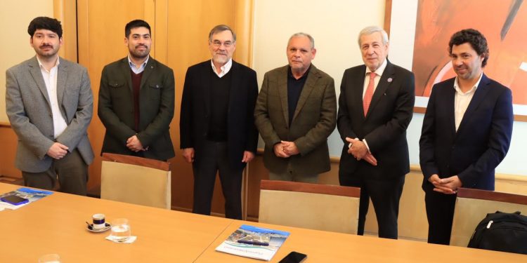 Autoridades impulsan a la región de Valparaíso como sede del «Tratado de Alta Mar»