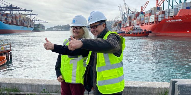 Senador Lagos Weber respalda proyecto de Puerto Exterior de San Antonio