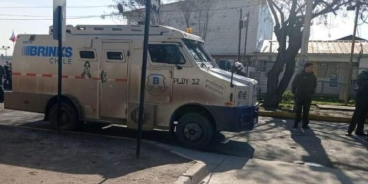 Robo de camión de valores en Puente Alto tiene como sospechoso al conductor