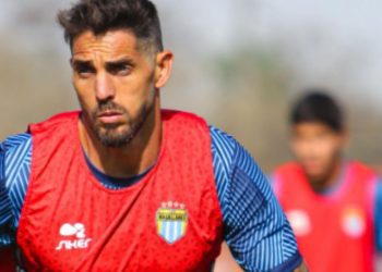 Larrivey afirma que no tuvo contactos desde la U, solo de Magallanes