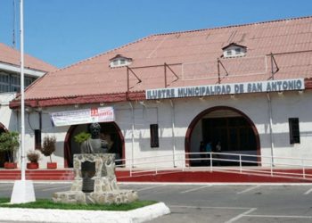 Municipalidad de San Antonio devuelve 833 millones por convenios no ejecutados