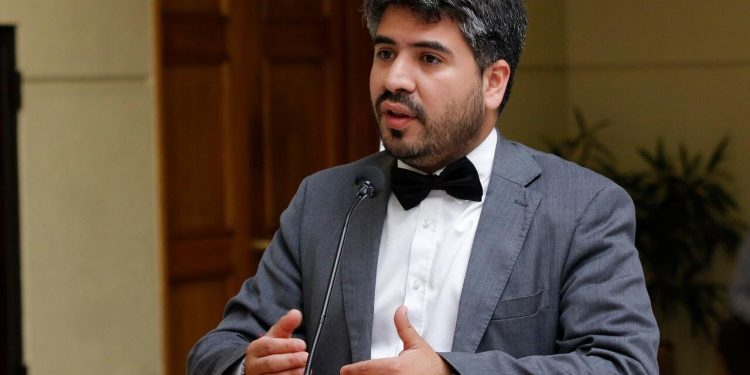 Diputado Lagomarsino critica al Gobierno tras dos meses sin presentar iniciativas al Congreso