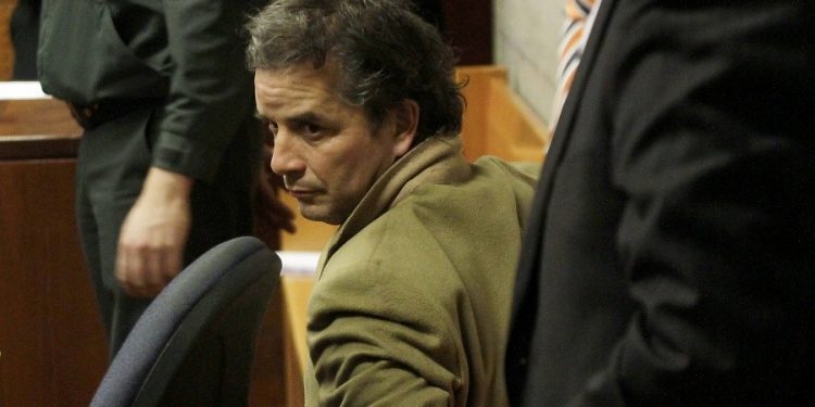 Detienen a Pablo Mackenna por conducir ebrio en Las Condes