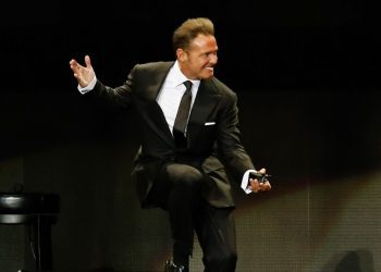 Doble de Luis Miguel revela que lo reemplazó en concierto en Argentina