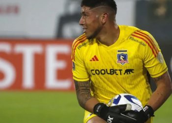 Denuncian a portero de Colo Colo por atropellar a motociclista