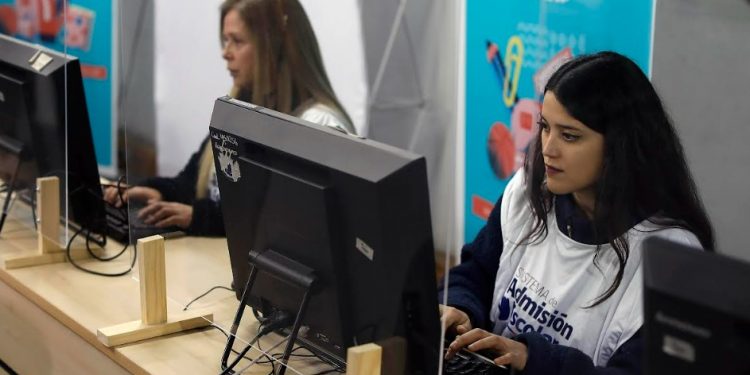 Sistema de Admisión Escolar 2024: Mineduc extiende postulación hasta el lunes 4 de septiembre