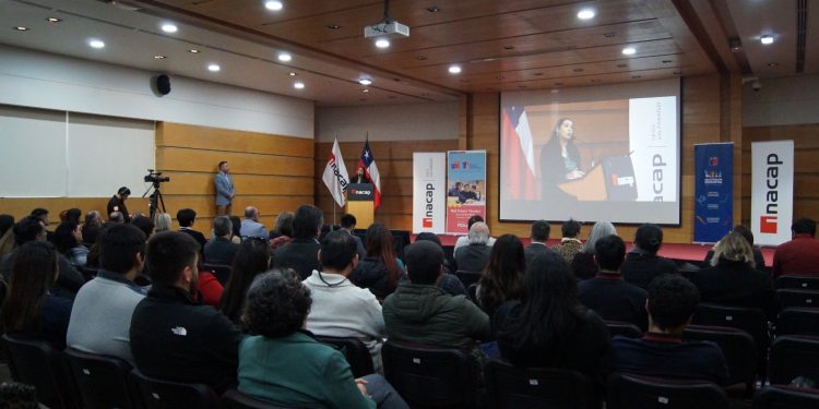 Realizan seminario de innovación y equidad de género en la educación media técnico profesional