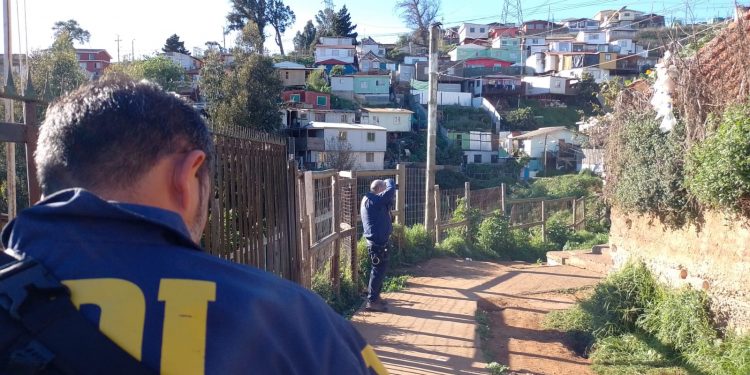 Asesinan con arma de fuego a hombre en el segundo sector de Playa Ancha