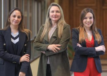 Diputadas RN presentan proyecto para hacer obligatorios cursos de probidad para autoridades de Gobierno