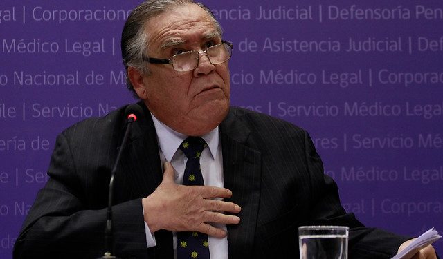 Ex Ministro Campos reconoce que no acató orden de Bachelet para cerrar Punta Peuco