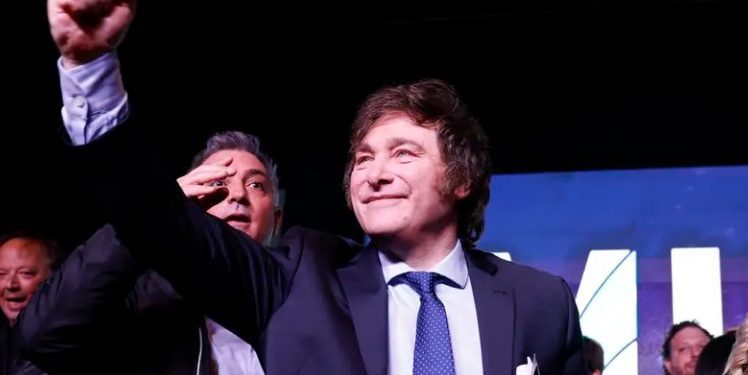 Cómo apareció Javier Milei, el anarco capitalista que ganó las primarias en Argentina