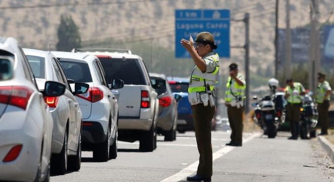 Ministra Jessica López anuncia peaje a luca, sistema 3×1 y restricción para camiones durante el retorno a Santiago