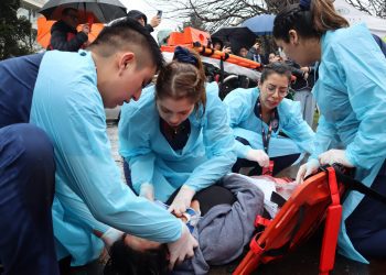 UST realiza simulacros clínicos para apoyar campaña preventiva de siniestros viales previo a Fiestas Patrias