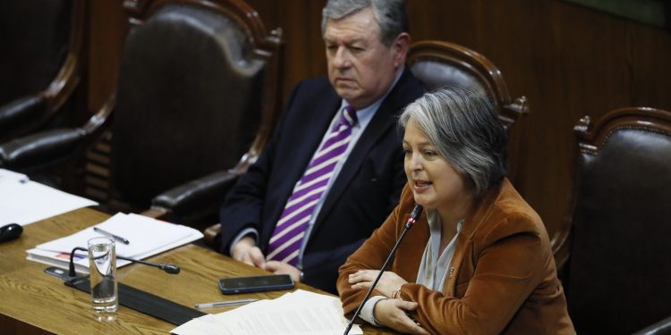 Proyecto que mejora la Ley Sanna es despachado a la Sala del Senado