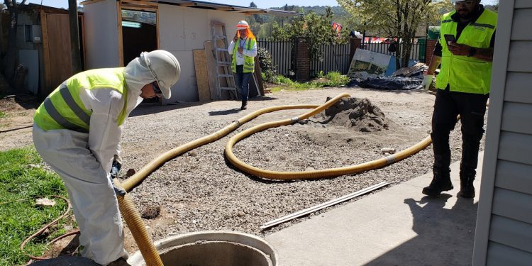Delegación Presidencial para Quintero y Puchuncaví impulsó operativos de limpieza en recintos educacionales