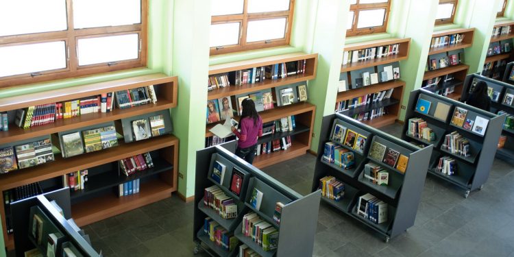 44 proyectos de bibliotecas públicas reciben fondos del Programa de Mejoramiento Integral 2023