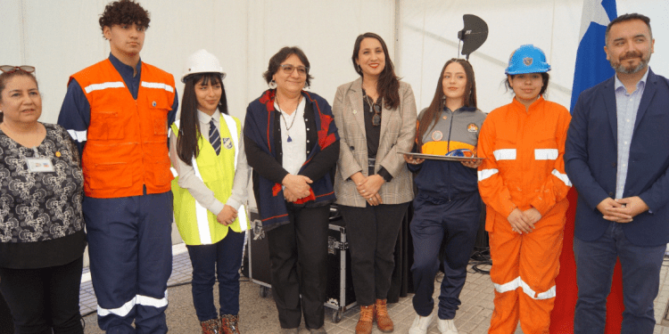 Delegaciones de más de 40 establecimientos fueron parte de la Feria Regional de Educación Técnica Profesional 2023