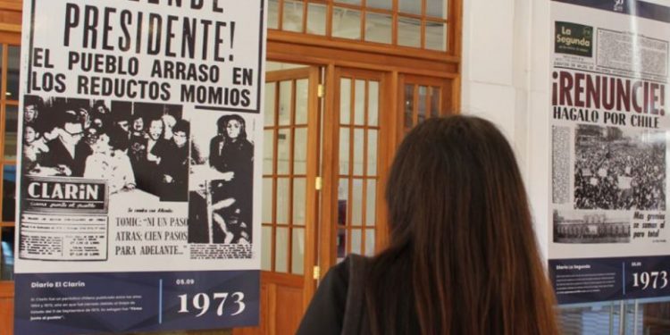 Exhibición itinerante retrata el 11 en 11 portadas de diarios