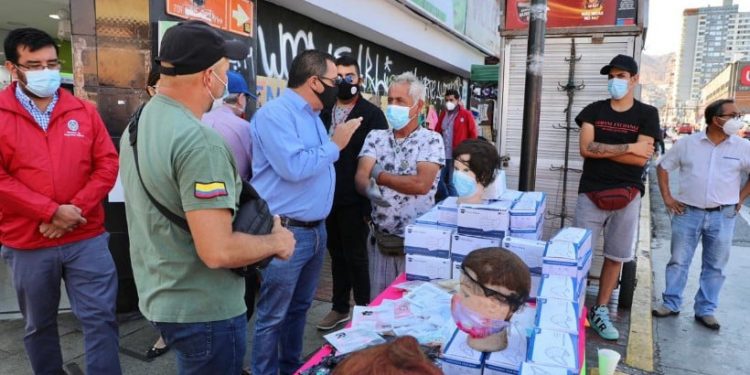 105 multas y 213 trabajadores con jornada suspendida por fiscalización del Feriado Irrenunciable en el comercio