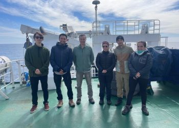 Académicos investigarán montes submarinos próximos a las islas Desventuradas y archipiélago Juan Fernández