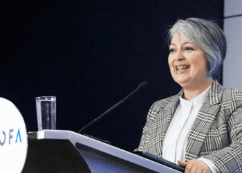 «Tienen por objetivo alivianar el proyecto como acelerar su tramitación»: Ministra Jara expone sobre Reforma ante la Sofofa