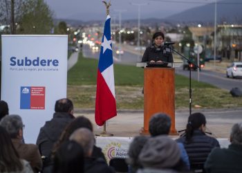 Municipio abierto de Quilpué y SUBDERE inauguran nueva luminaria pública en Avenida Centenario