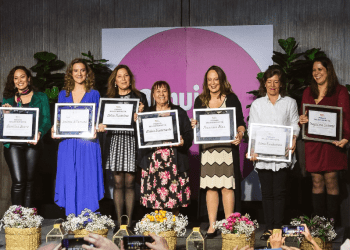 Porteñas reciben el Premio Mujer Impacta 2023