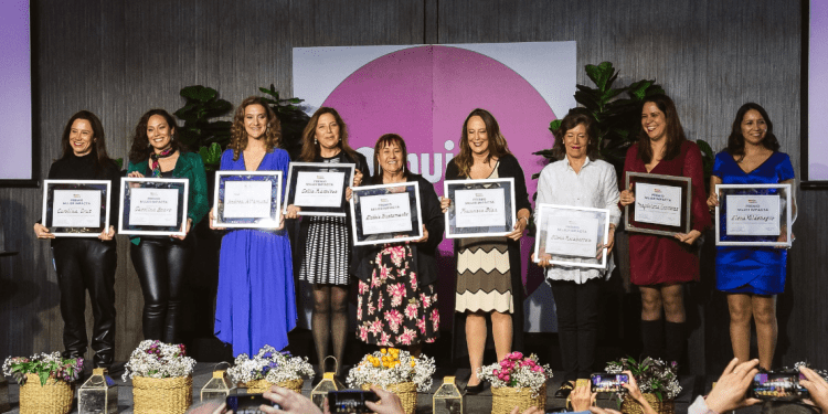 Porteñas reciben el Premio Mujer Impacta 2023