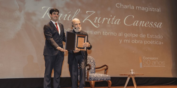 USM conmemora los 50 años del Golpe de Estado en Chile con charla magistral de Raúl Zurita