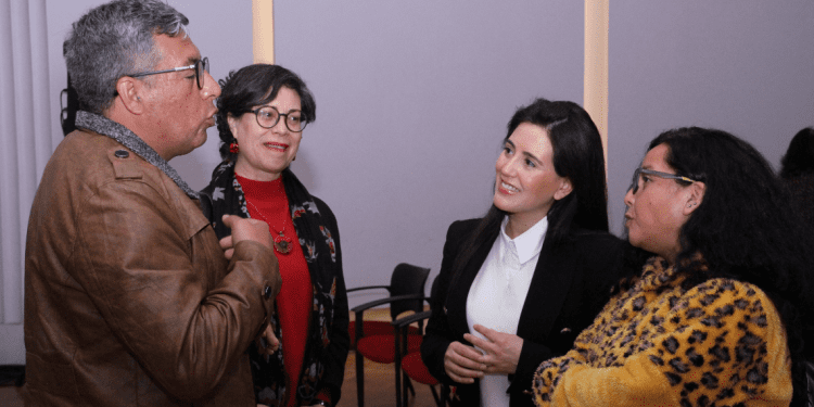 Corporación municipal de Viña del Mar realizó seminario escolar para el desarrollo de personas sordas