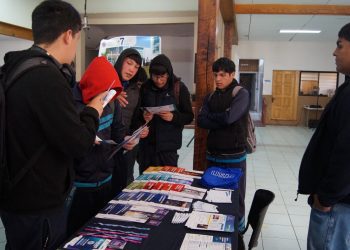 Estudiantes de Quintero y Puchuncaví participan en Feria de Orientación Académica para la Educación Superior