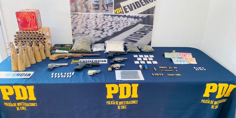 Operativo MT-CERO: PDI Detiene a Dos Individuos y Confisca Armamento en Quillota