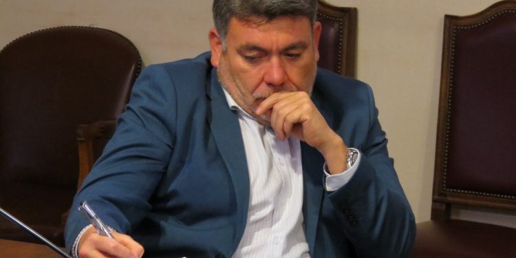 Presidente de la Comisión de Emergencia de la Cámara de Diputados llama al Gobierno a atender crisis financiera que atraviesa Bomberos