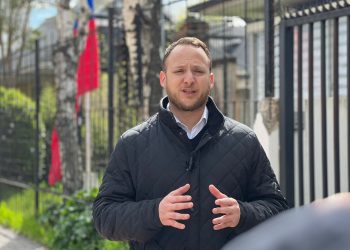 Diputado Guzmán pide explicación a FIFA sobre exclusión de Chile en el Mundial de Fútbol 2030