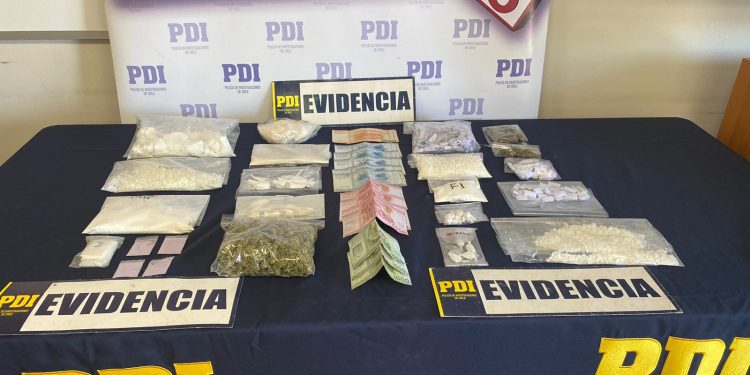 PDI detiene a cuatro microtraficantes en Hijuelas