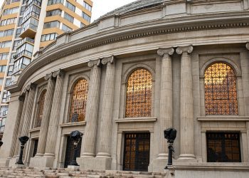 El municipio de Viña del Mar lanza licitación para una moderna cafetería en el Teatro Municipal