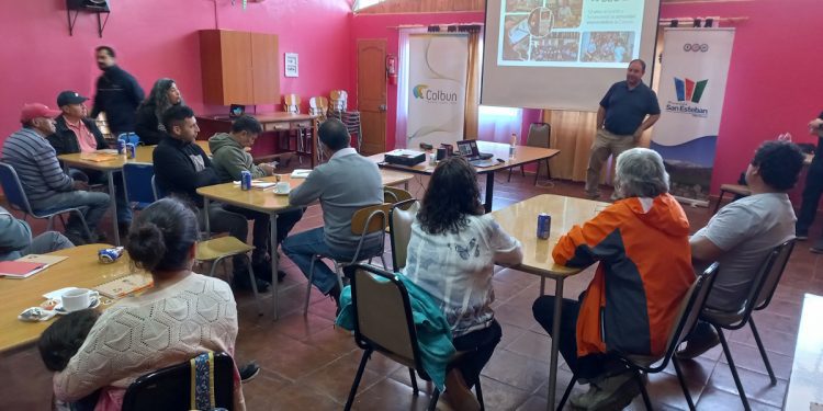 Apicultores de San Esteban adquieren nuevas herramientas para fortalecer sus negocios