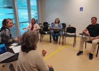 Hospital Dr. Gustavo Fricke realiza piloto de talleres para cuidadores de pacientes con demencia