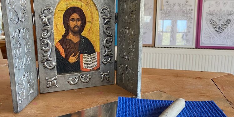 Taller de Altares: las manualidades vuelven este sábado al Centro de Extensión Duoc UC Sede Valparaíso