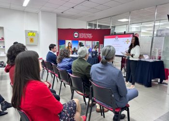 UNAB Viña del Mar finalizó taller de robótica educativa para docentes