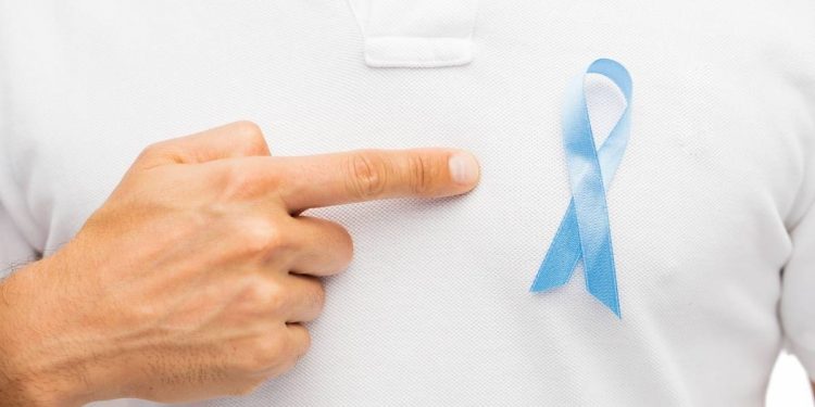 Día Internacional del Hombre: más de 8 mil casos nuevos de cáncer de próstata se detectan al año en Chile
